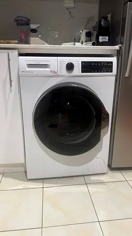 Front load washer dryer 7kg — good condition