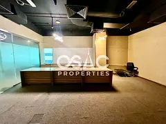 Prestigious Office | Mid Floor | Community View