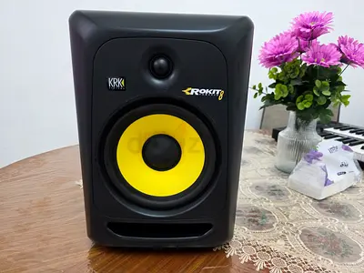 ROKIT 8 SINGLE MONITOR