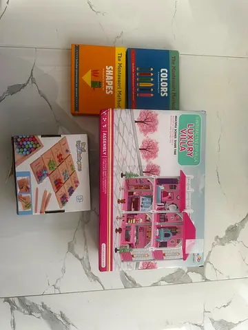 Bundle: Dollhouse Playset + Educational Flashcards  Wooden Puzzle