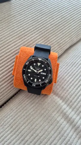 Seiko 5 Sports, SRPJ39K1