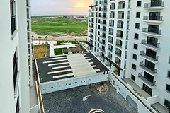 High Floor | 2+M | Partial Golf + Community View