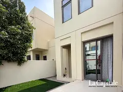 PARK VIEW | CLOSE TO POOL AND PARK | VACANT