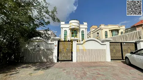 A distinctive villa for sale in Al Rawda 3 with a large yard and high-end finishes. The price includes all services.
