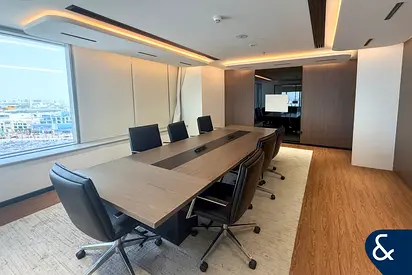 Fitted | Prime Location | Bright Workspace