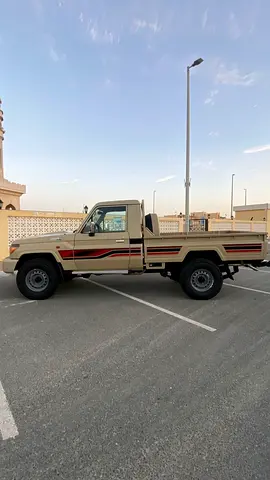 2023 Toyota Land Cruiser 70 Series LC 79 LX GCC Specs