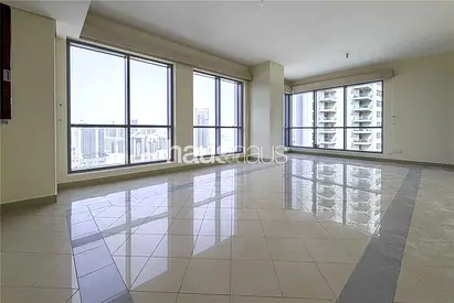 Exclusive | Vacant Now | High Floor | Key in Hand