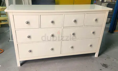 Ikea Hamnes chest of drawers available in perfect condition