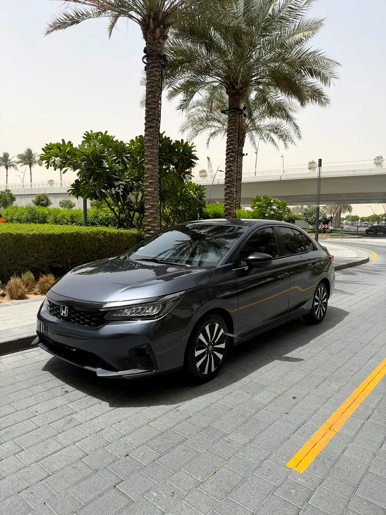 Honda City 2024 — photo 1 of 10