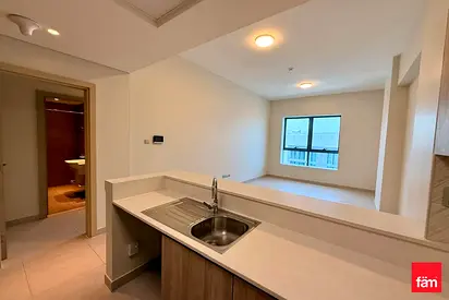 Large 1br | High Floor | Near King's Hospital