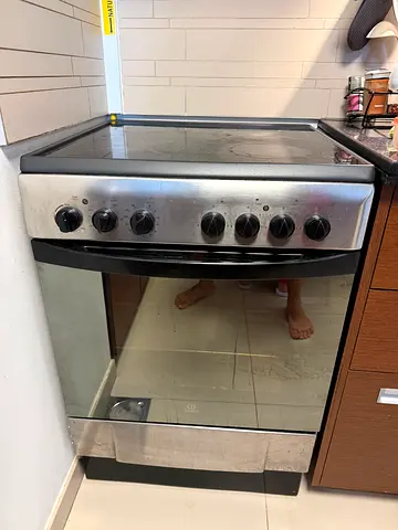 Indesit electrical cooker 60x60