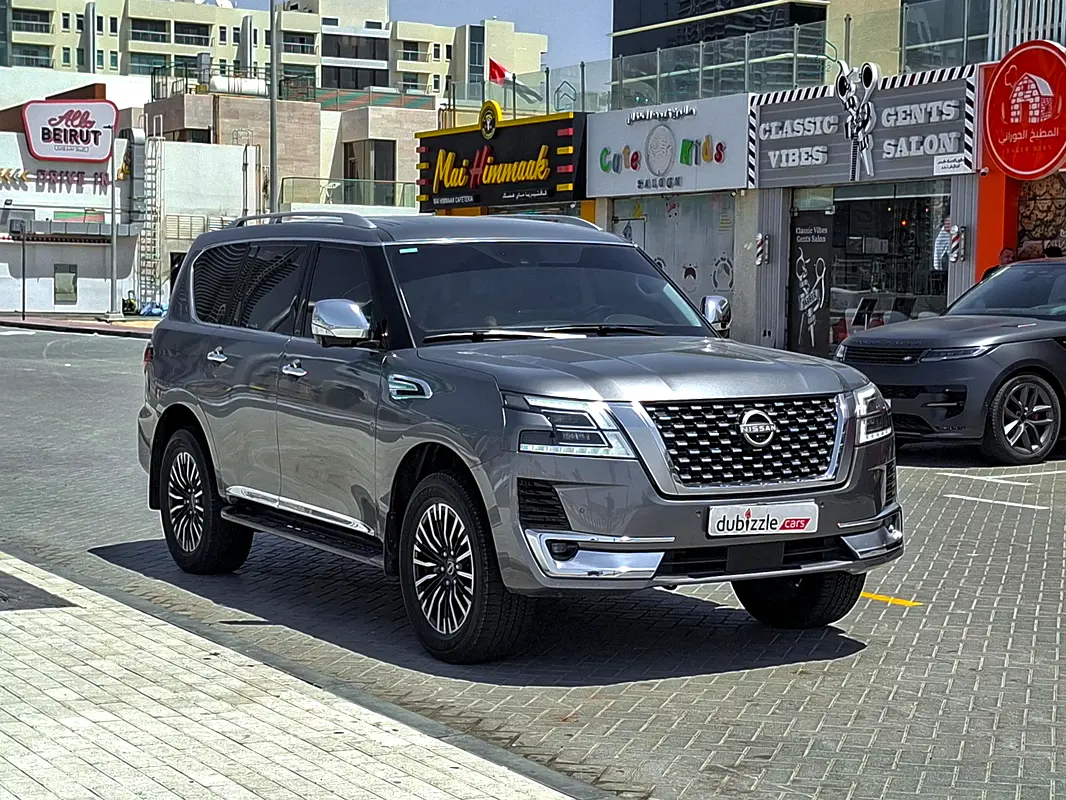 Nissan Patrol 2022 — photo 1 of 16