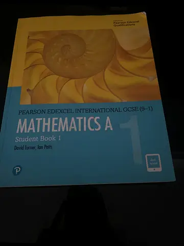 Pearson Edexcel International GCSE (9-1) Mathematics A Student Book 1 (David Turner, Ian Potts)