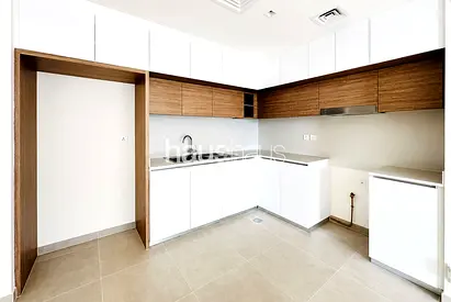 2 Bedrooms | Community View | Chiller Free