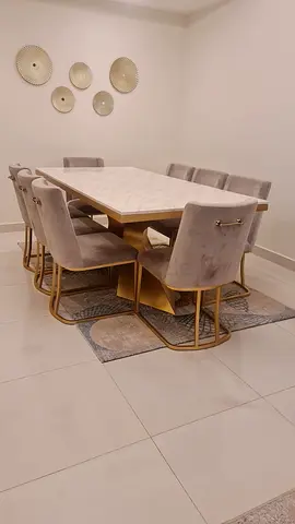 Dinning table