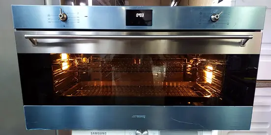 Smeg Built In Multifunction Electric Oven, 90 cm// Model. SRF 9300 X.// 👉 Stock piece.