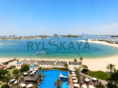 Full Palm & Sea Views | Sun-Filled & Spacious