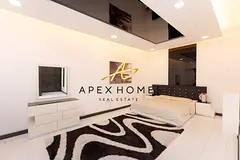Fully Upgraded | Vacant | Marina Views