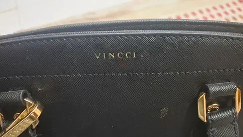 VINCCI ladies bag for sale