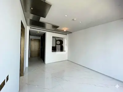 READY TO MOVE IN I SPACIOUS UNIT | PRIME AREA