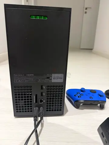Xbox X/ 1 TB 3 months old