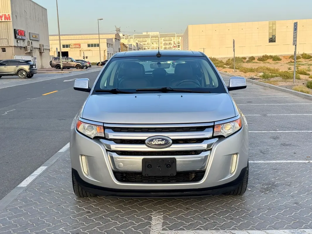 Ford Edge 2014 — photo 1 of 15
