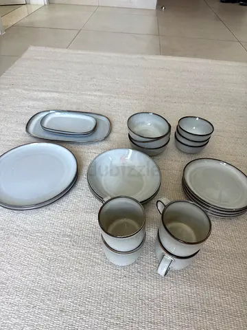 32-piece White and Silver Rim Dinnerware Set (Plates, Bowls, Mugs) - Good Condition