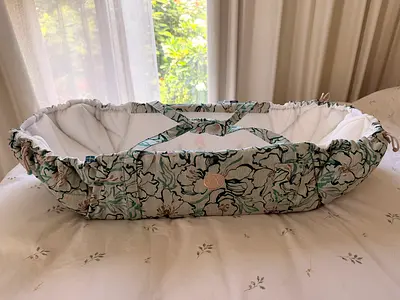 Najell sleep carrier X baby bassinet