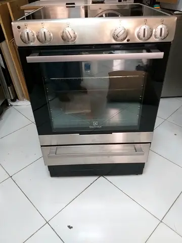 Electrolux freestanding latest model electric ceramic 4 Hobs stove oven fan cooking range 60x60