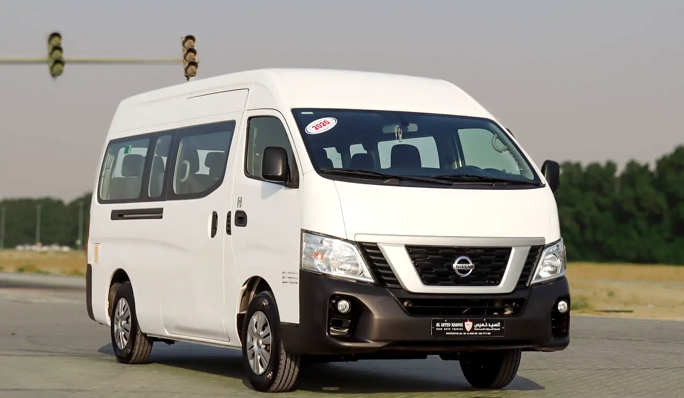 Nissan Urvan 2020 — photo 1 of 14
