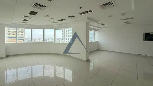 AC Free | Spacious Fitted | Private Pantry + Bath