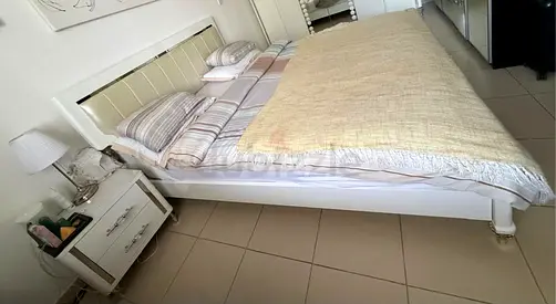 Bedroom set for sale