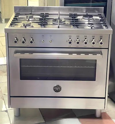 Bertazzoni gas cooker 5burnir with fan oven 90x60cm