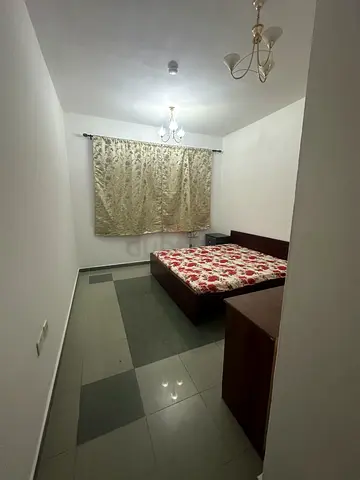 2 bhk flat available for rent or sharing room available