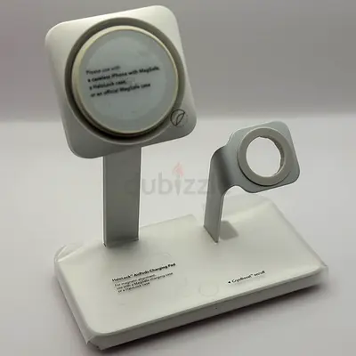ESR HaloLock 3 in 1 Wireless Charging Stand