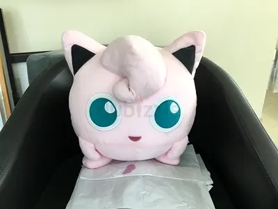Pokémon Jigglypuff 16” Plush Toy