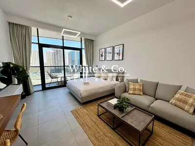 Upgraded | Furnished Apartment | Vacant