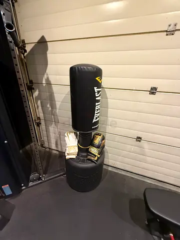 Freestanding Everlast Punching Bag with Gloves - Good Condition