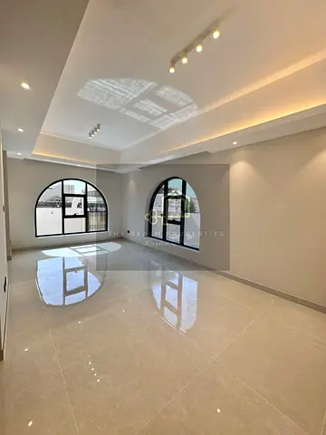 FULLY RENOVATED SINGLE STOREY CORNER 3BR WITH PRIVATE POOL