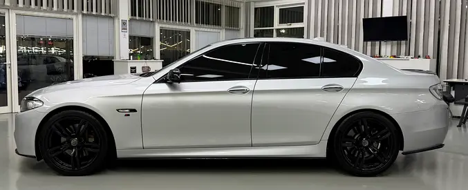 2012 BMW 5-SERIES 缩略图 5