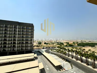 Huge Layout | Unfurnished | Ready to Move-In