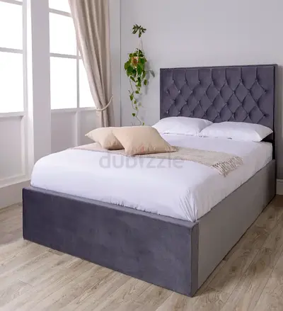 Grey Upholstered Velvet Bed with Tufted Headboard - Double