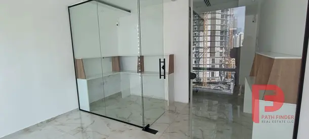 Fitted Office | Prime Business Bay Location | Vacant & Ready to Move