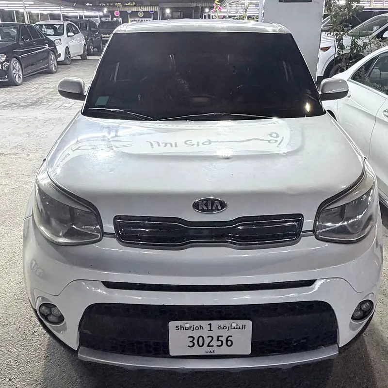Kia Soul 2017 — photo 1 of 9