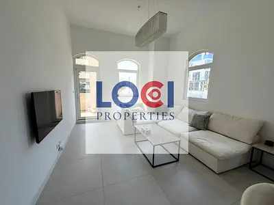 RENOVATED | LUXURY | COMMUNITY VIEW