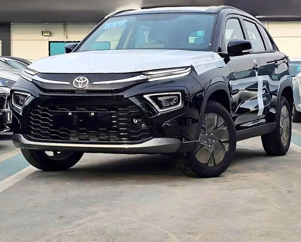 Toyota Urban Cruiser 2026 — photo 1 of 14