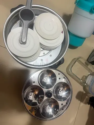 Stainless Steel Idli Maker/Steamer with 4-Mould Tray - Good Condition