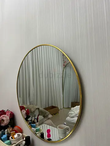 Mirror from THE ONE