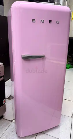 SMEG Retro Pink Refrigerator – FAB Series – Luxury Italian Fridge