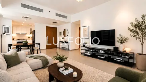Building Specialist | Vastu | Burj Khalifa View